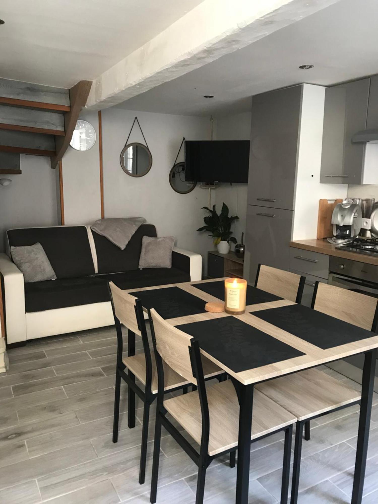 Petite Maison Chaleureuse Richelieu Exteriér fotografie